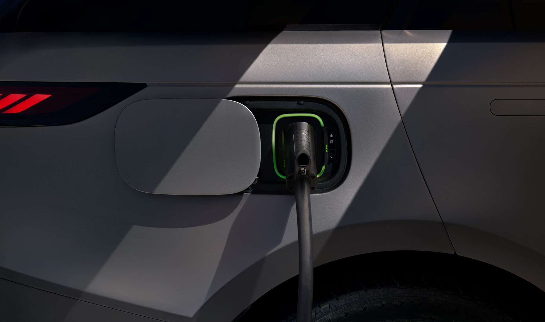 Range Rover Sport Electric 2026