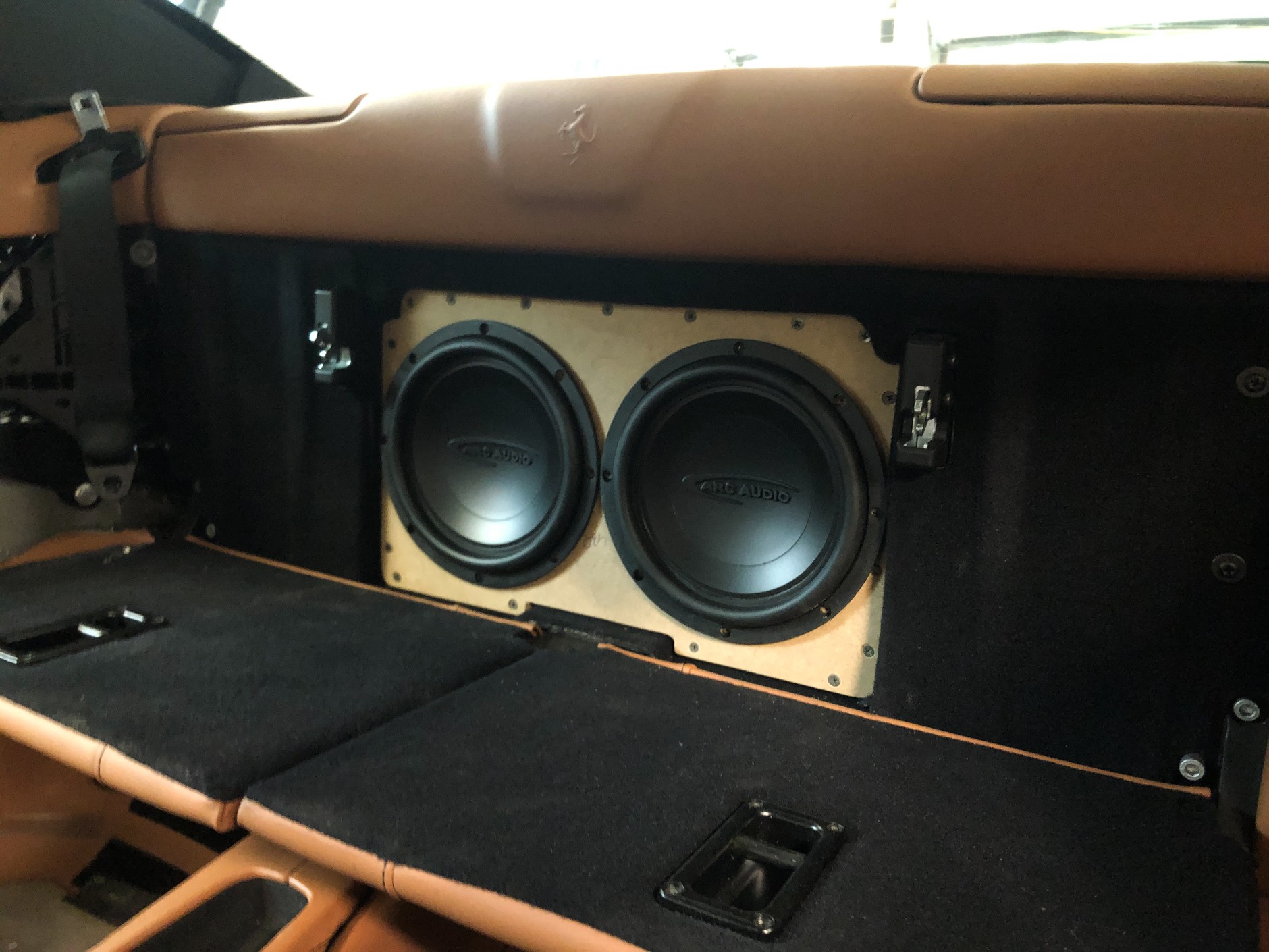 Ferrari California - zestaw audio