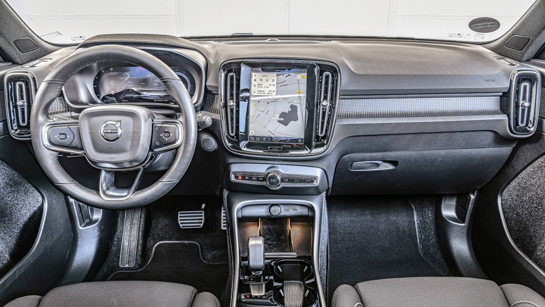 Volvo XC40 Recharge P8 AWD