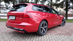 Volvo V60 B3. Co potrafi podstawowa i najpopularniejsza wersja szwedzkiego kombi?
