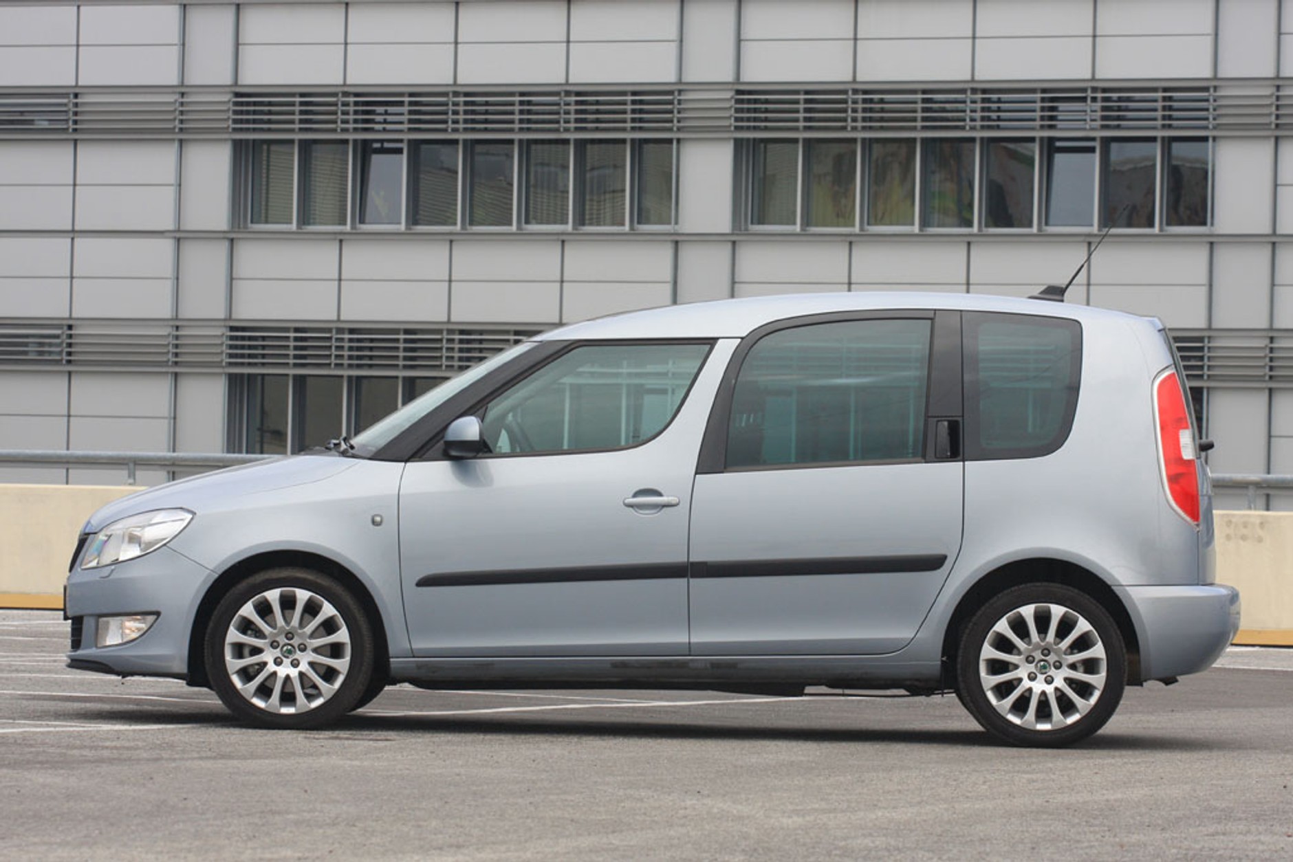 Małe serce, wielki duch: Skoda Roomster 1.2 TSI Sport