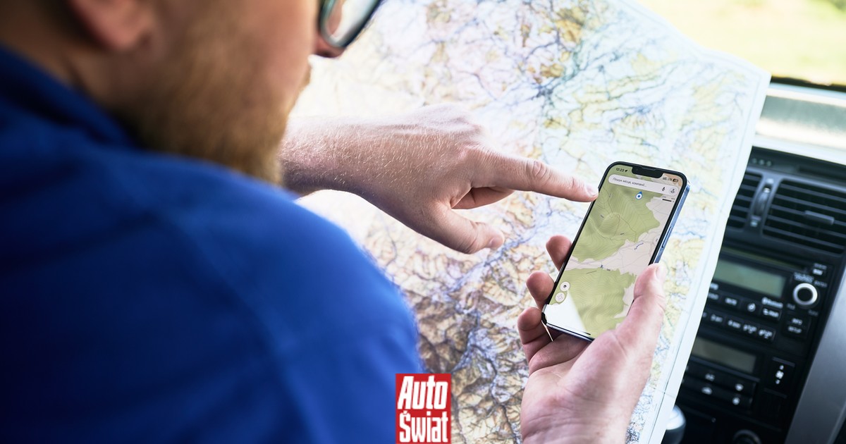 GPS zwariował! Kup do auta papierową mapę. To nie żart, tego lata może się przydać