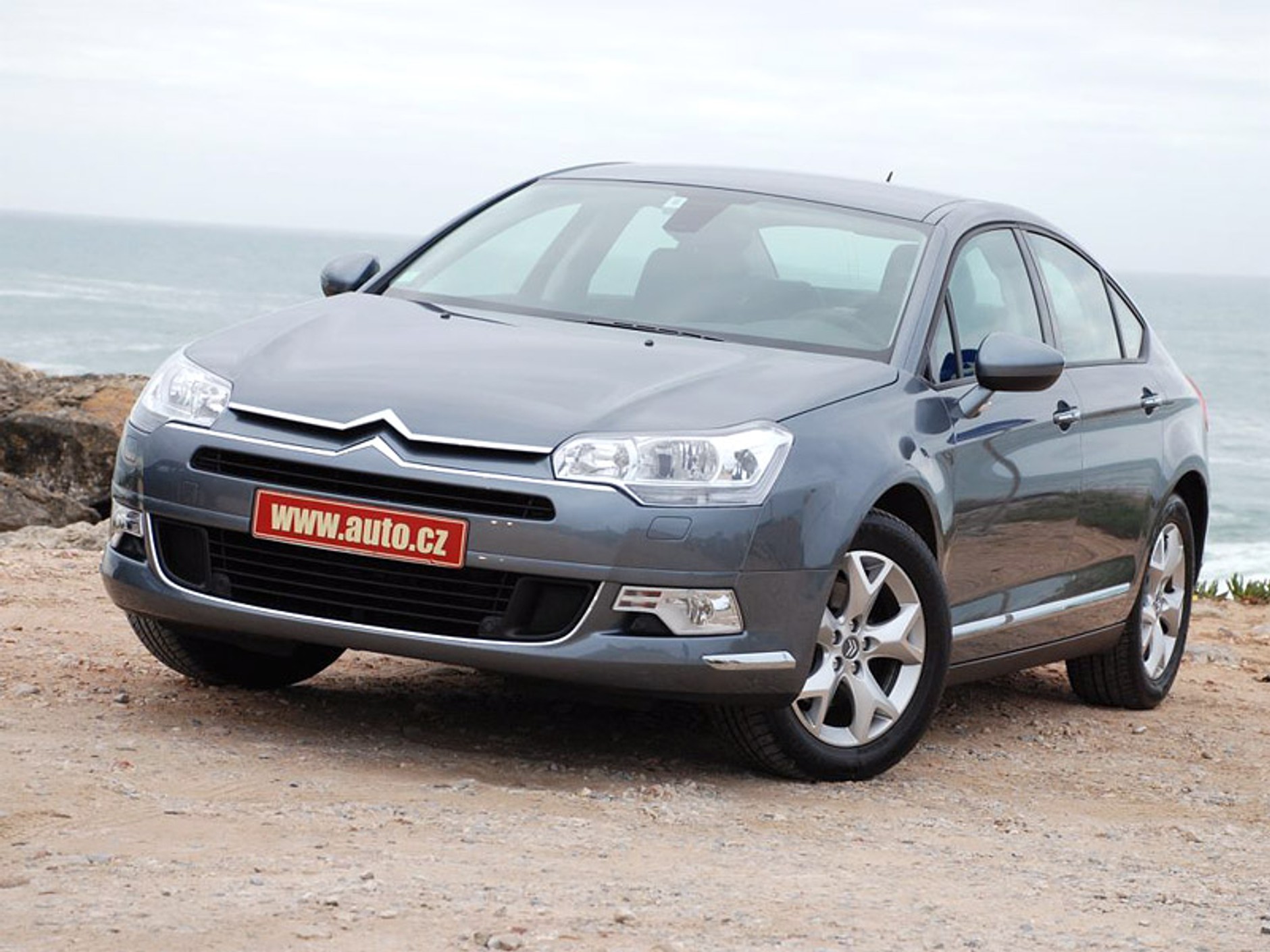 Citroën C5 1.6 HDi: limuzyna prawie jak ciężarówka