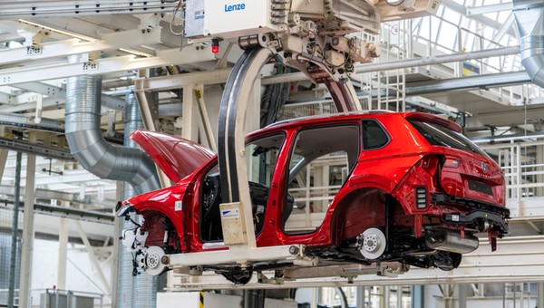 Volkswagen porozumiał się ze związkowcami. Pod znakiem zapytania stoi produkcja Golfa w Polsce