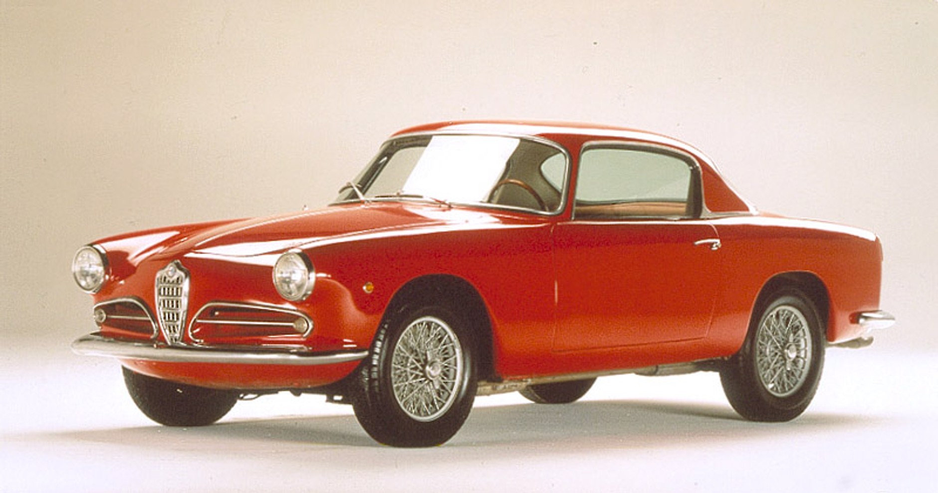 Historia marki Alfa Romeo w fotografii (1950-2000)