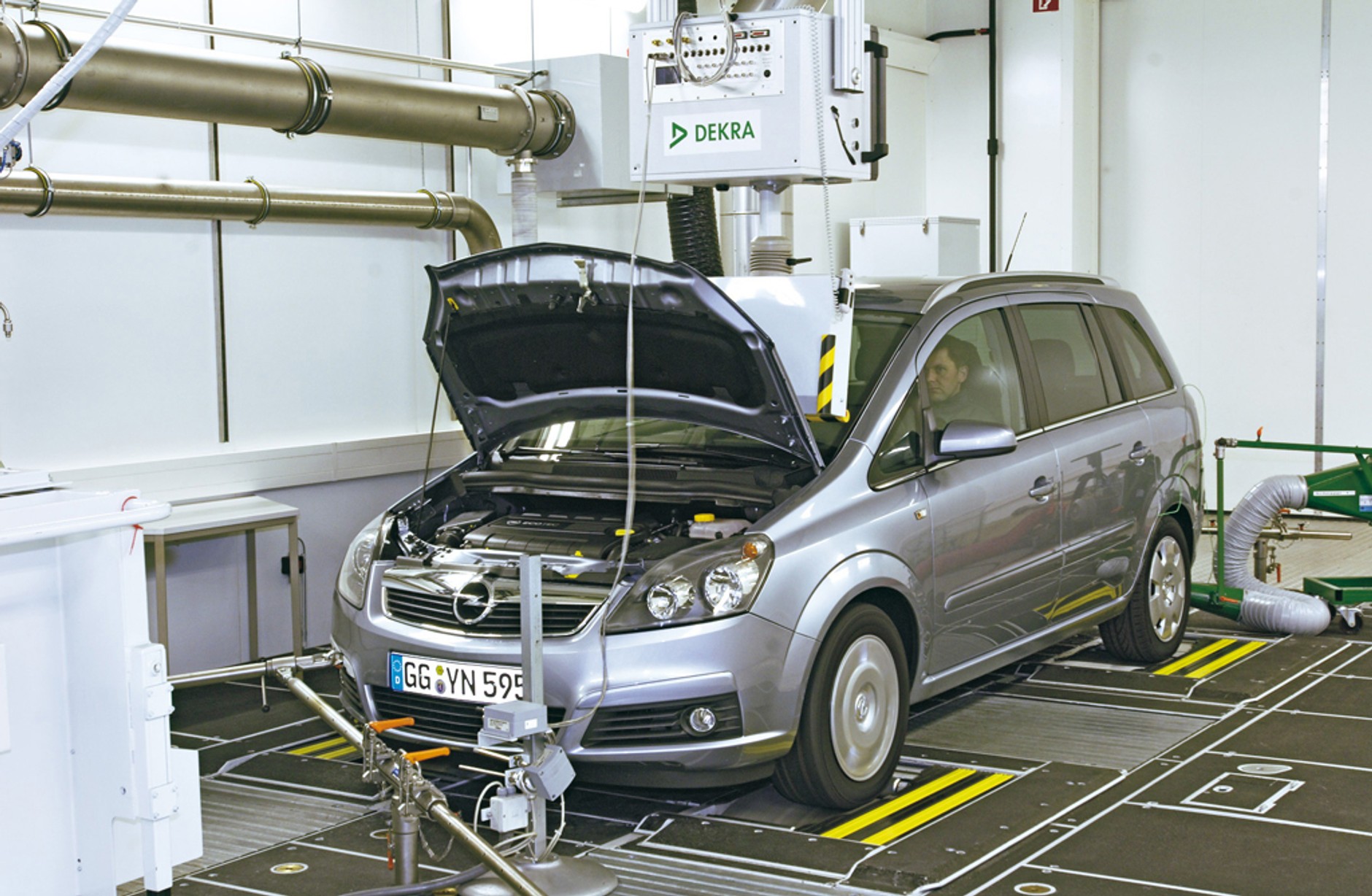 Fałszywe oszczędności - Uwaga! szrlatani czekają na twoje pieniądze