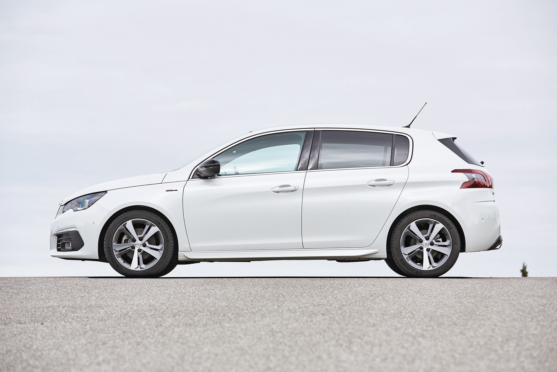 Peugeot 308 BlueHDi 130