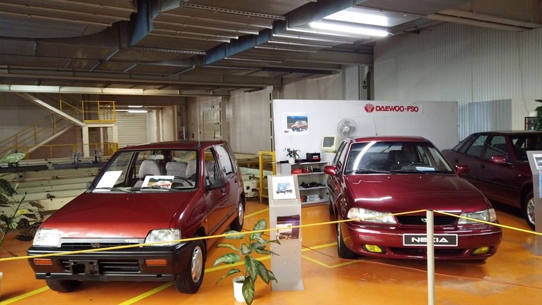 ostatni salon daewoo.jpg