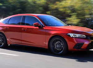 Hybryda nie tylko do miasta test Hondy Civic e:HEV
