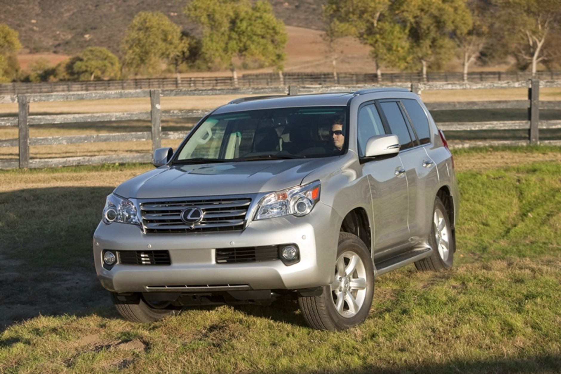 Lexus GX460 – przewraca się, nie kupujcie go