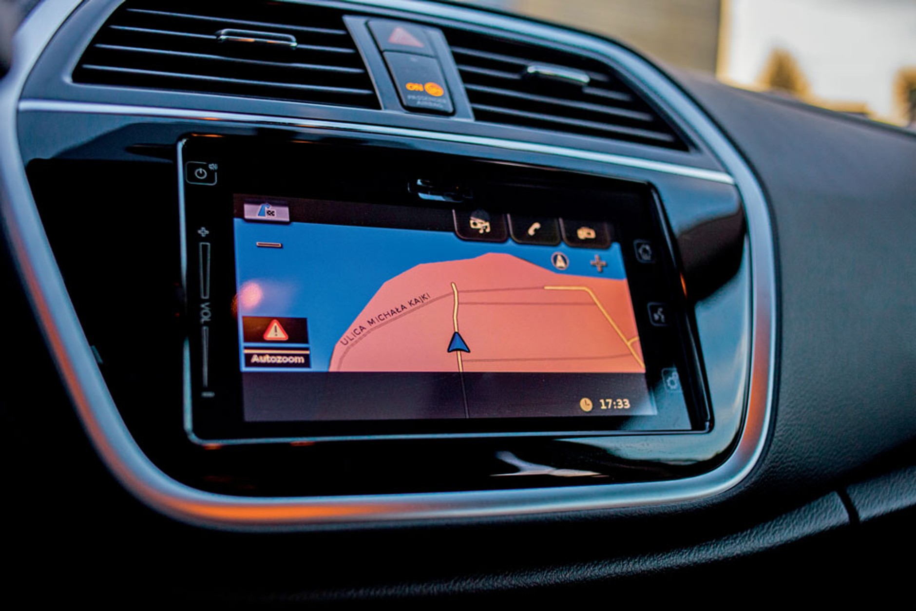 Suzuki SX4 S-Cross - kurs na turbo