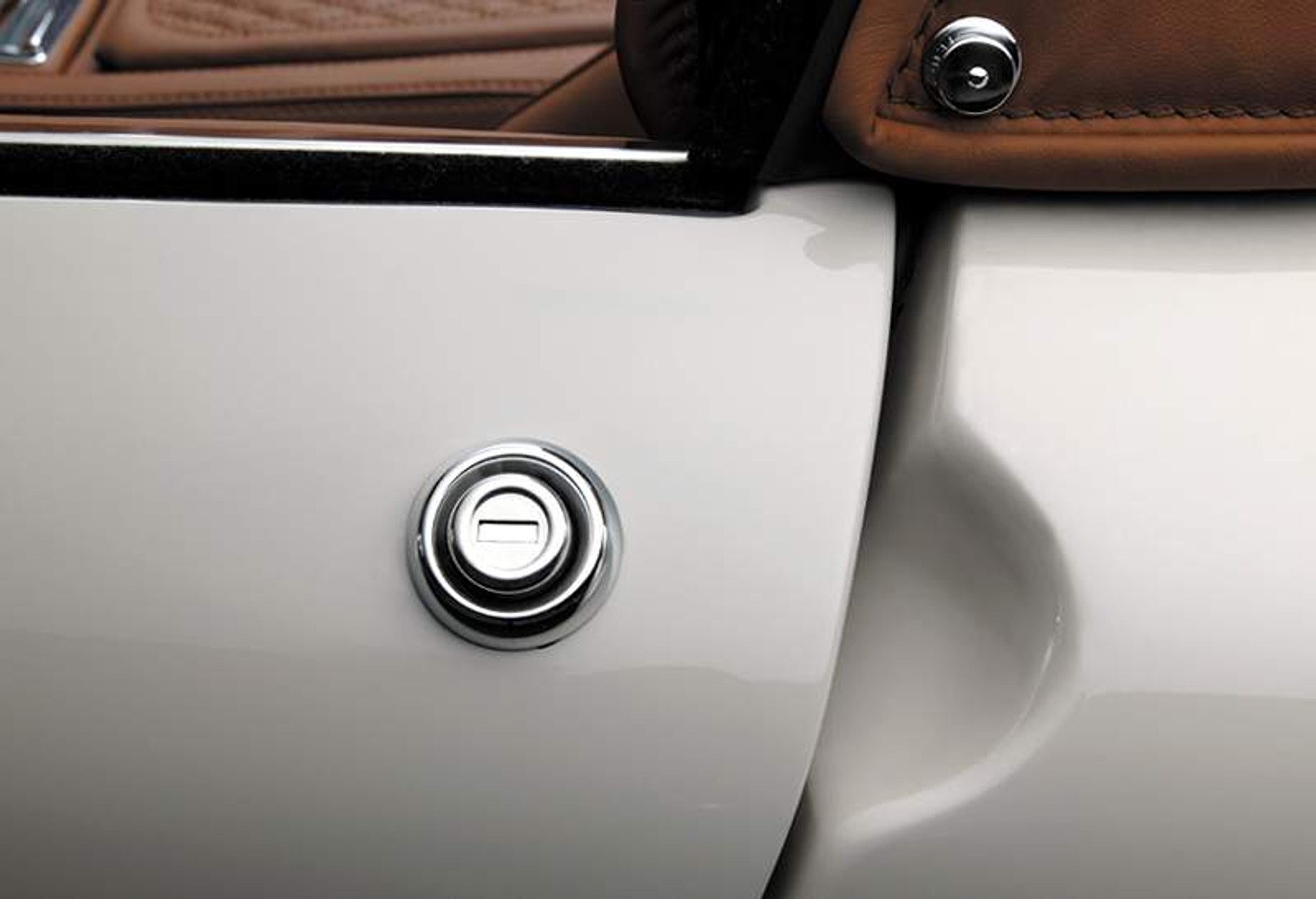 IAA Frankfurt 2007: Wiesmann GT MF5 – coupe z silnikiem z BMW M5