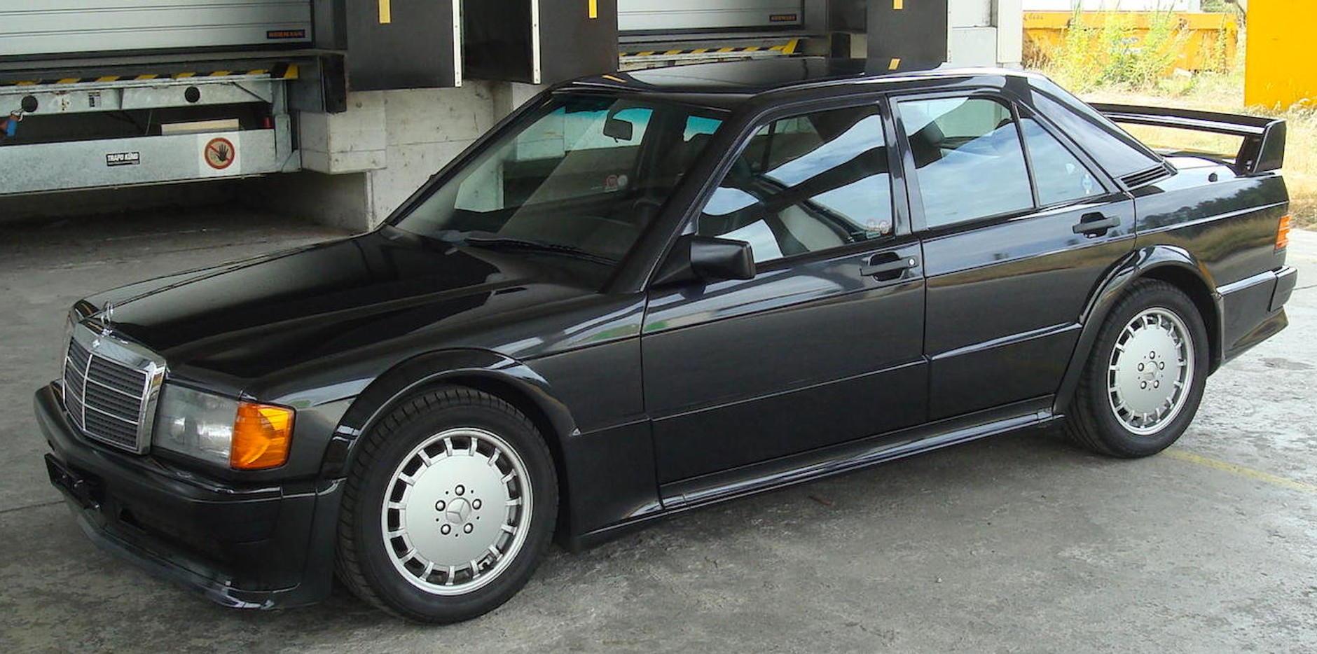 Aukcja Mercedesów w Stuttgarcie