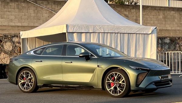 Chińska marka premium wejdzie do Polski. Exlantix wprowadzi dwa modele
