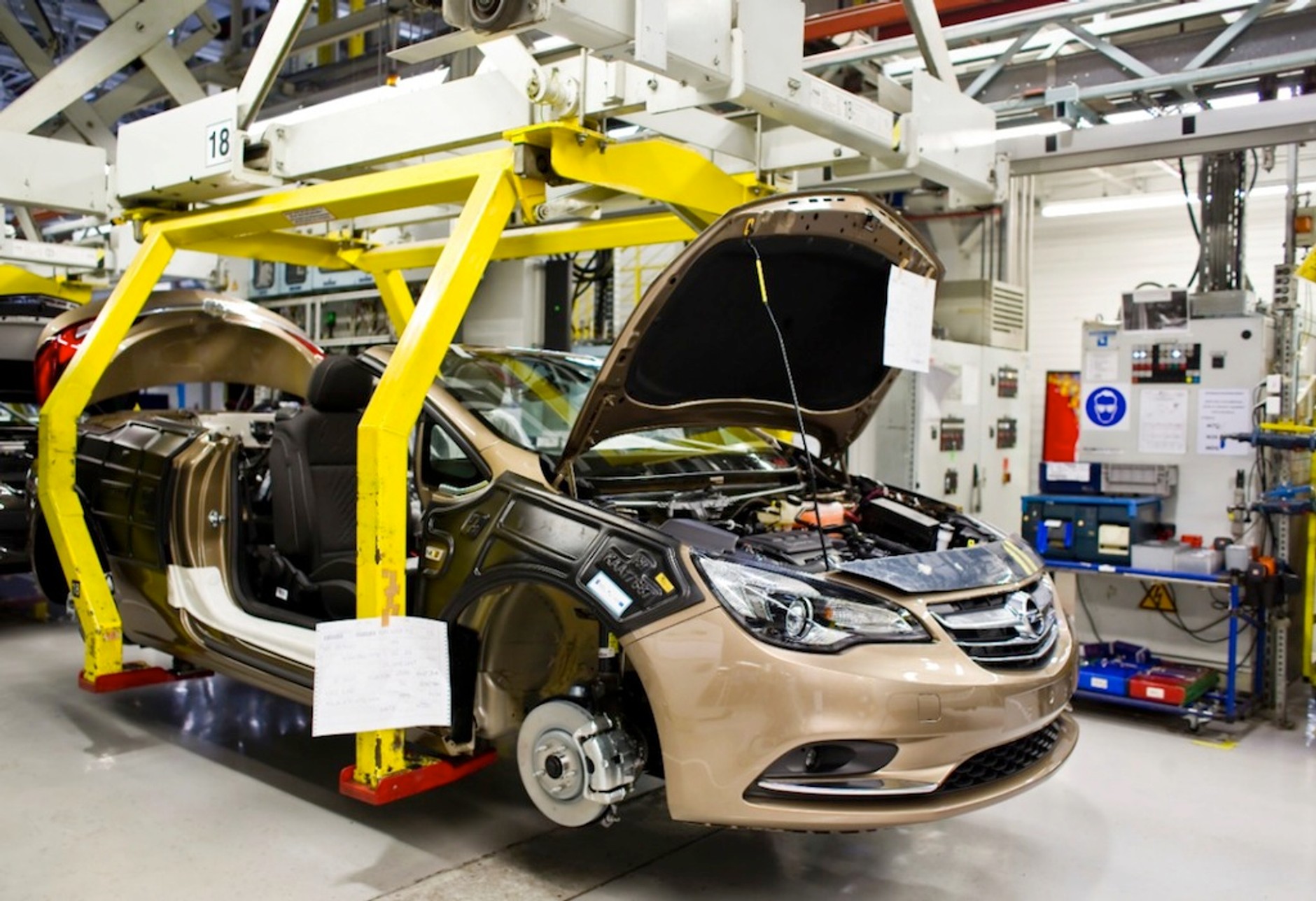 Opel Cascada: początek produkcji w Gliwicach