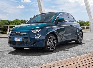 Nowy Fiat 500e już nie z Polski – pierwsza jazda włoskim elektrykiem