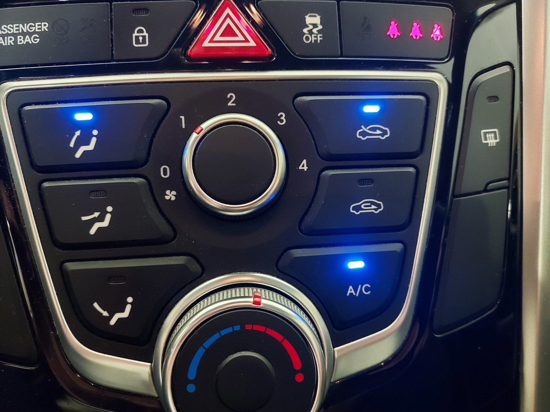 Tryb dopływu świeżego powietrza do kabiny