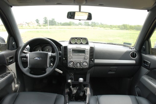 Ford Ranger Limited 2.5 TDCi - Z odrobiną luksusu