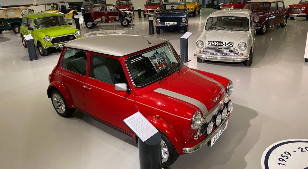 Mini