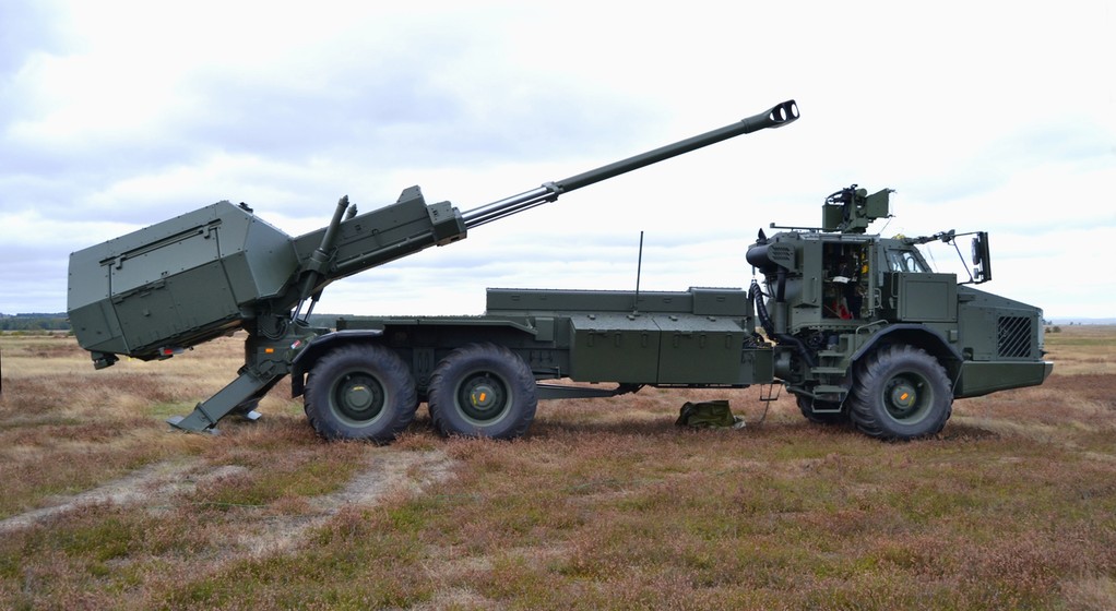 Armatohaubica FH77BW L52 Archer