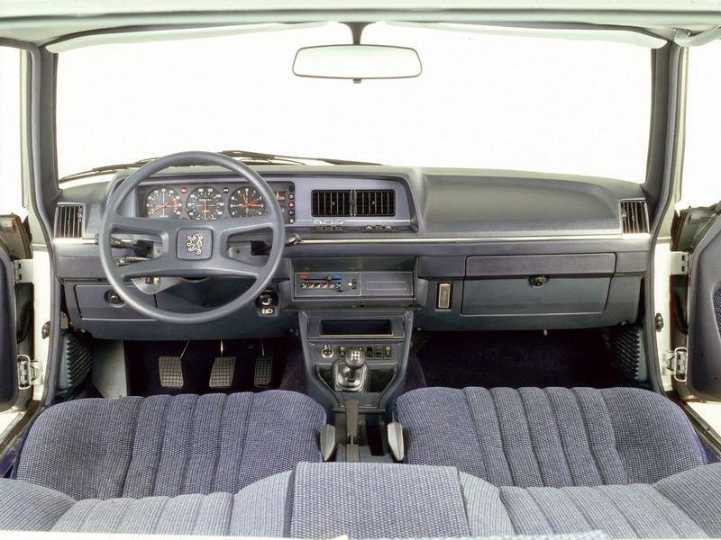 Peugeot 604 – kiepskie wejście do klasy wyższej