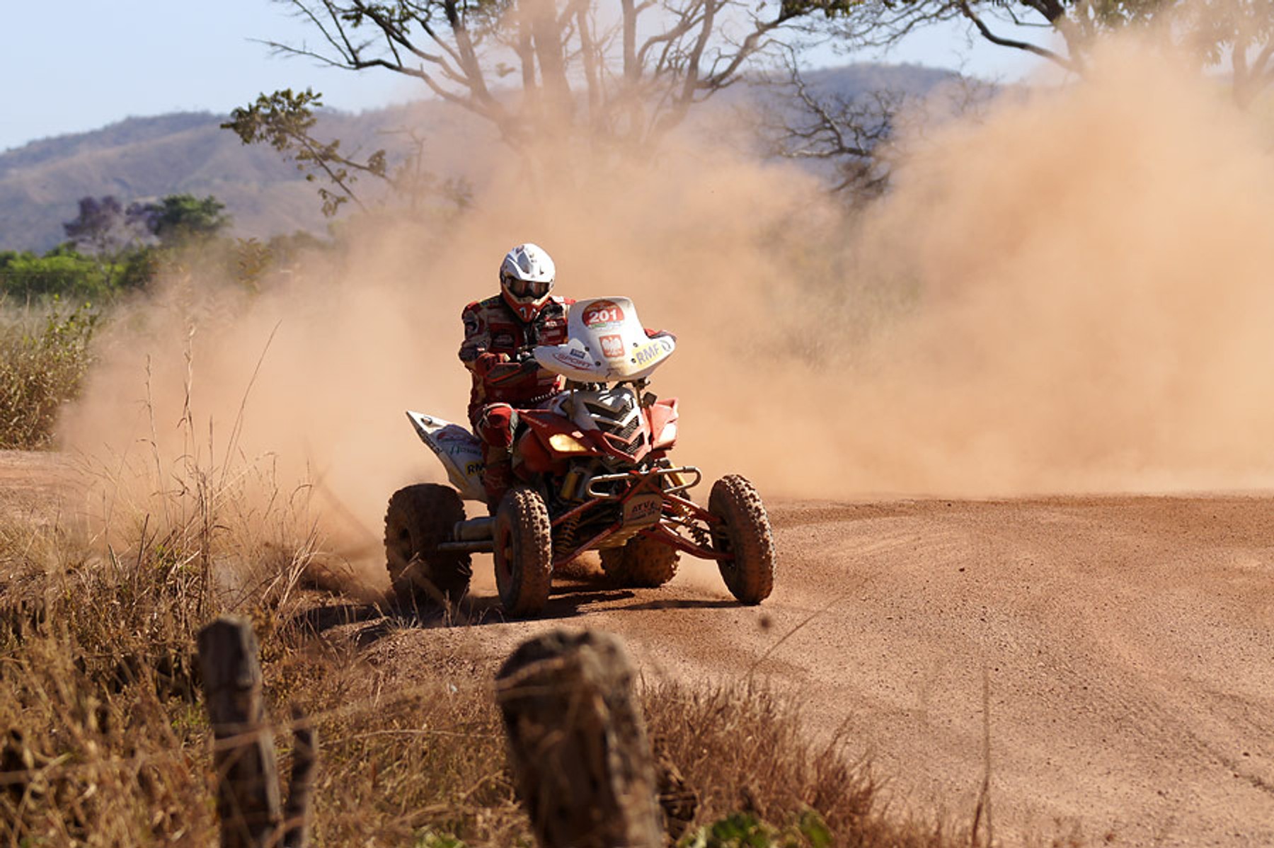 Rally Dos Sertoes 2010: Sonik wygrał, Przygoński i Czachor awansowali (3. etap)