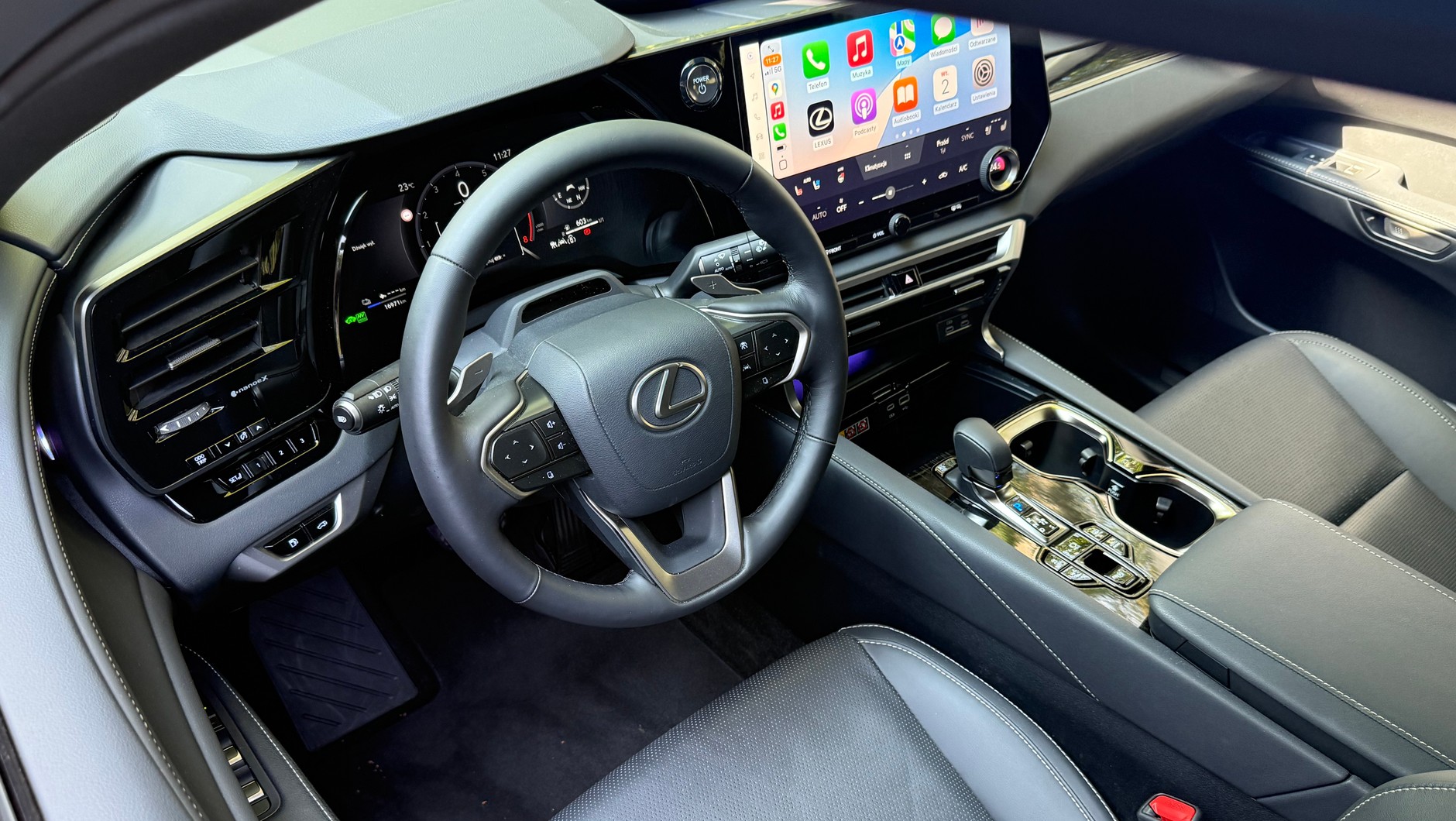 Lexus RX 450H+ F Sport Design