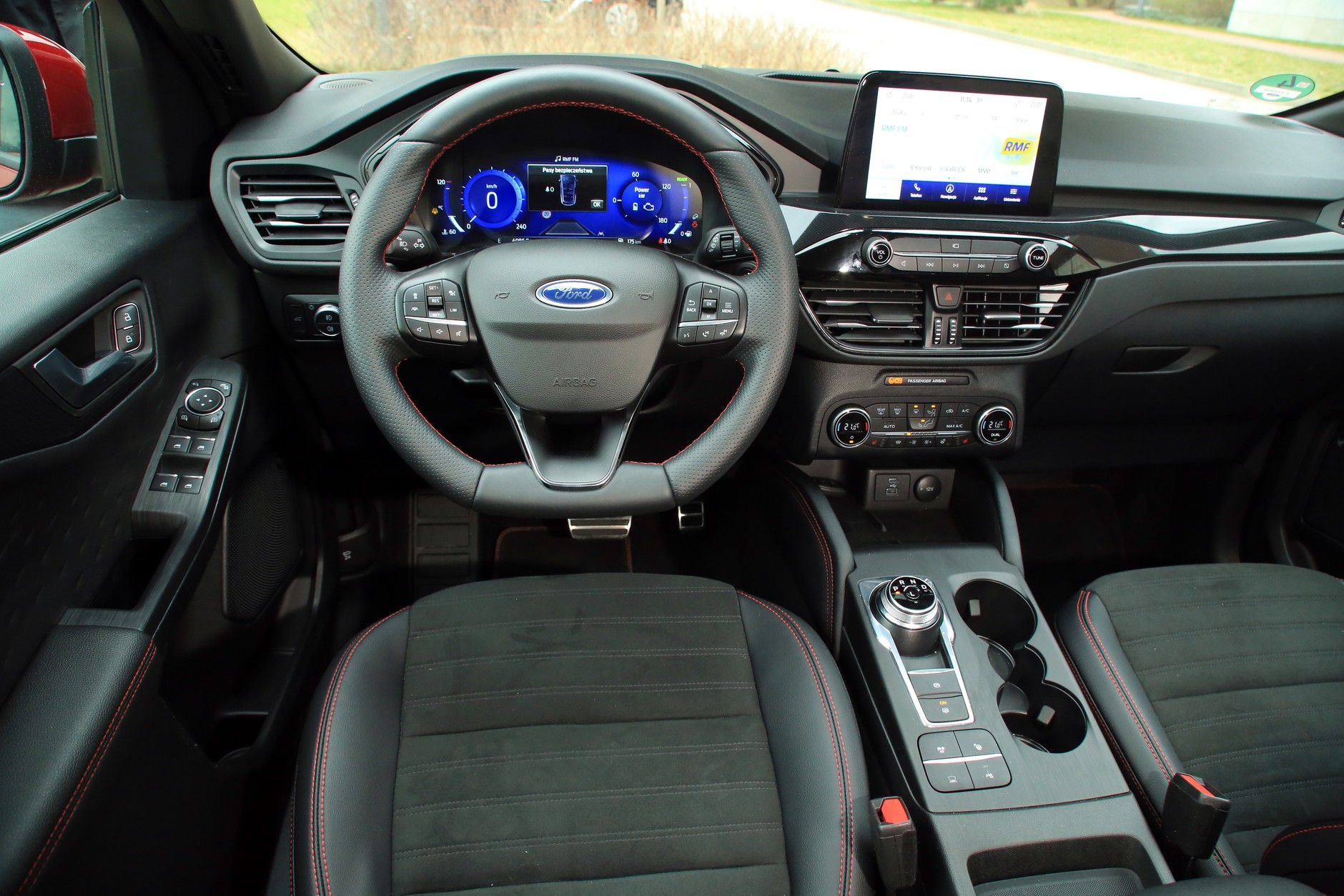 Ford Kuga 2.5 Hybrid