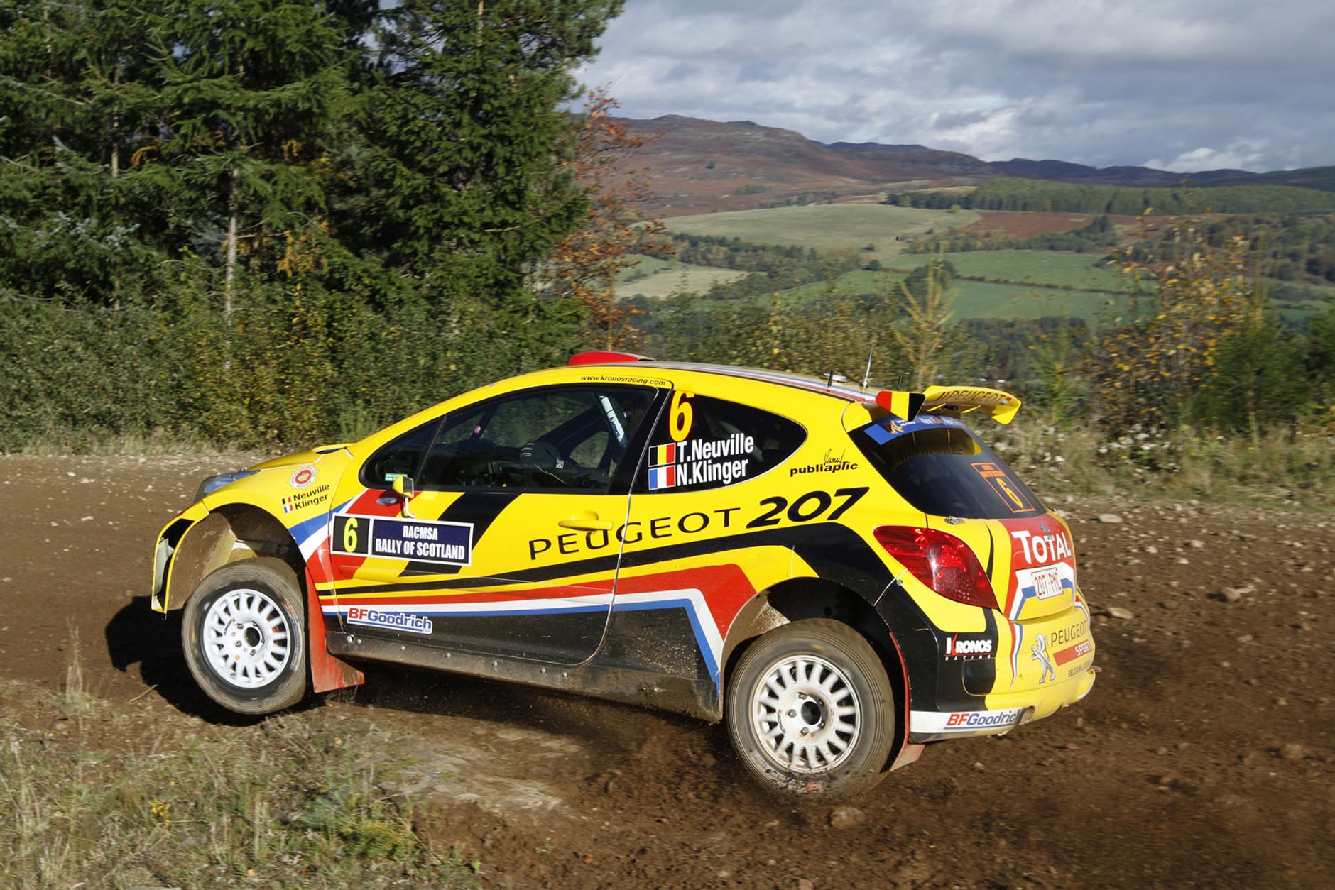 IRC - Rajd Szkocji 2010: Hänninen przypieczętował tytuł mistrzowski (galeria Rallyworld©Willy Weyens)