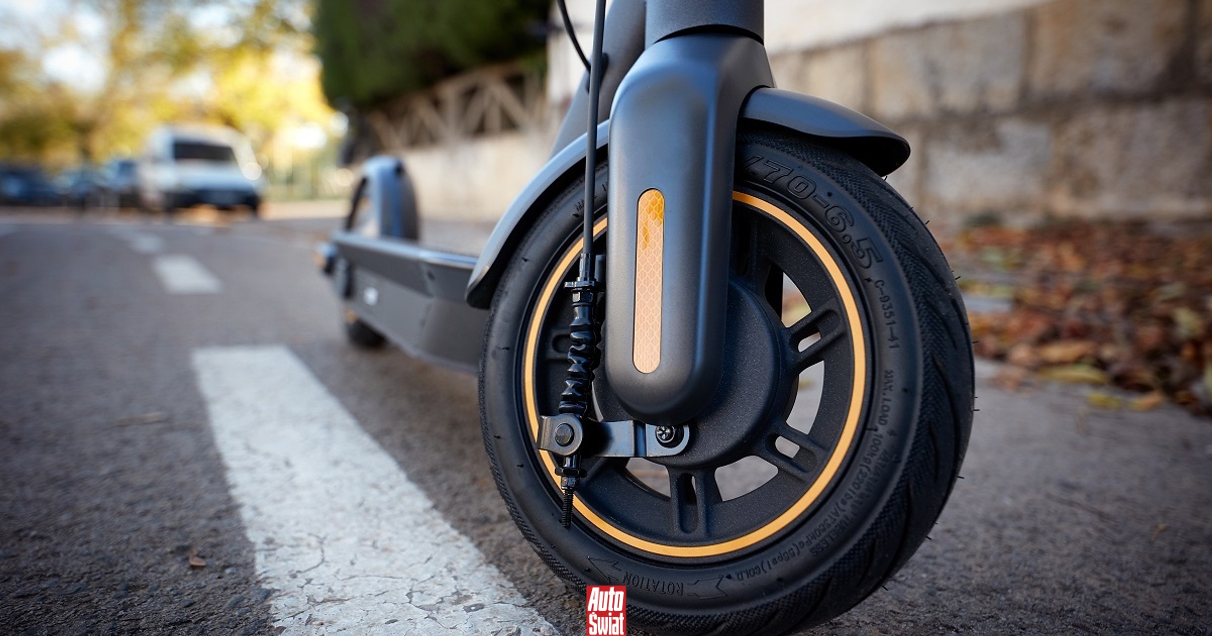 Tanie elektryczne z hulajnogi z internetu. Zakup z niepewnego źródła jest ryzykowny