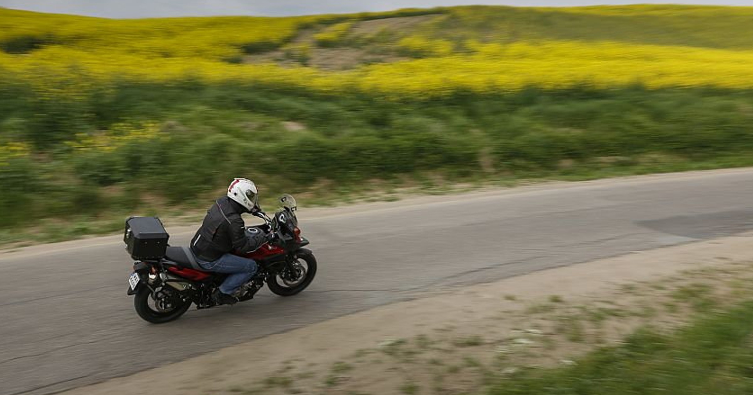 Suzuki V-Strom 650 XT w akcji