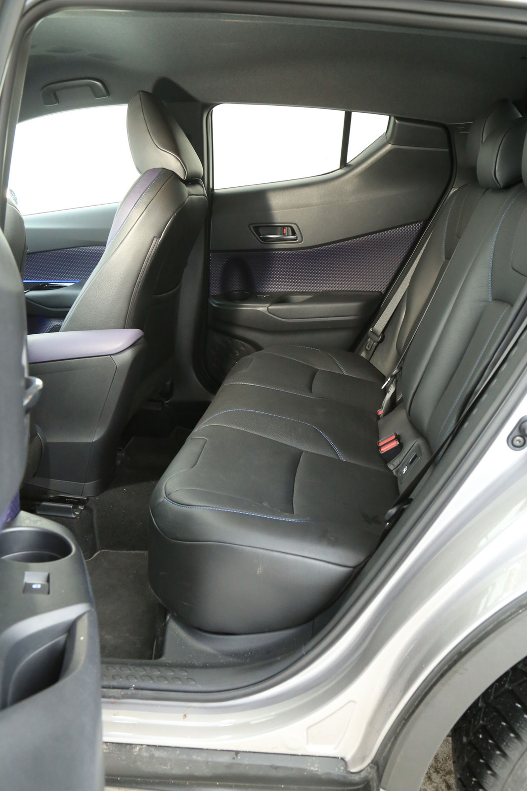 Toyota C-HR 1.2T - dla tych, co lubią się wyróżniać