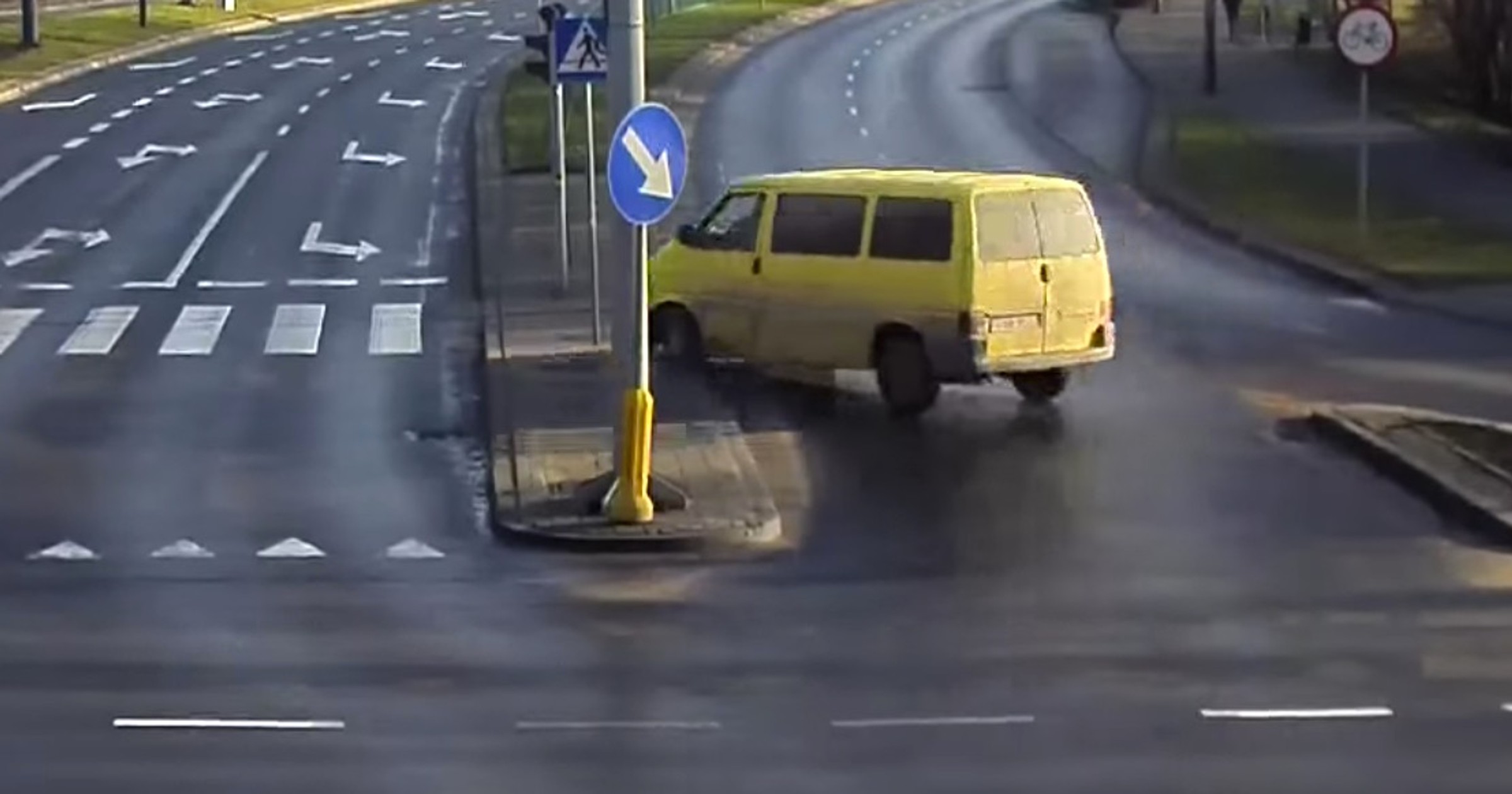 Dwóch za kierownicą jednego auta - obaj pijani