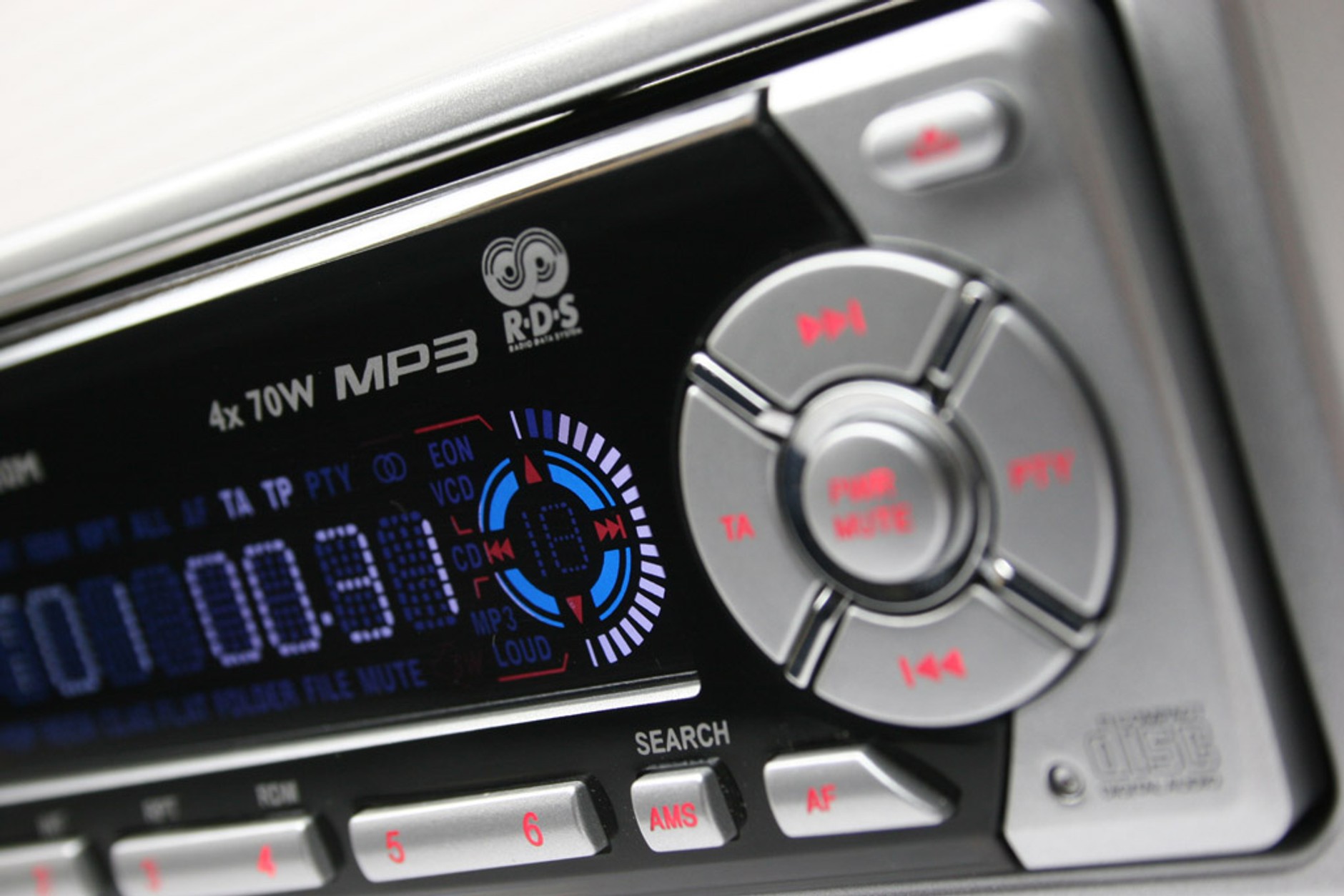 Typowe usterki sprzętu car audio. Radzimy jak je usunąć