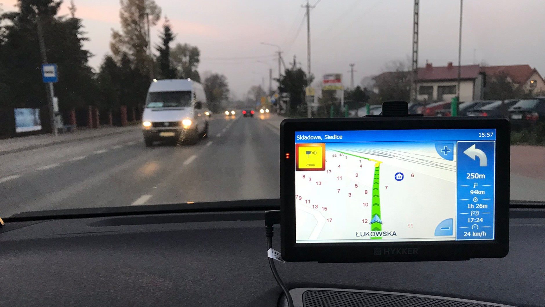 Hykker myNavi 7, czyli duża i tania nawigacja z 7-calowym ekranem