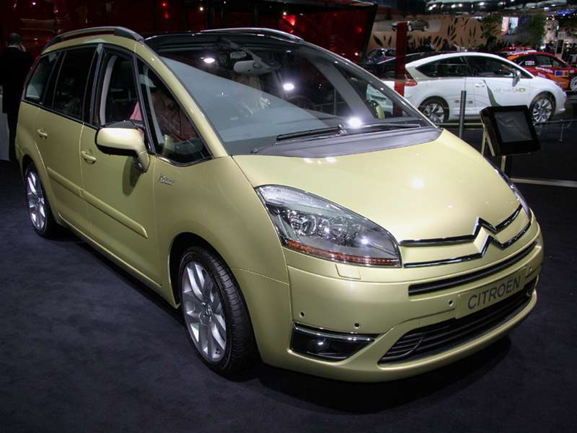 Paryż na żywo: fotogaleria z targów – Pierwszy dzień targów (2/2)