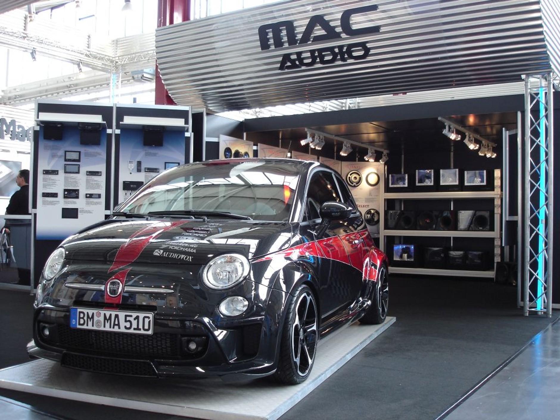 Fiata 500 Mac Audio wystawiano na wielu imprezach car audio za granicą.