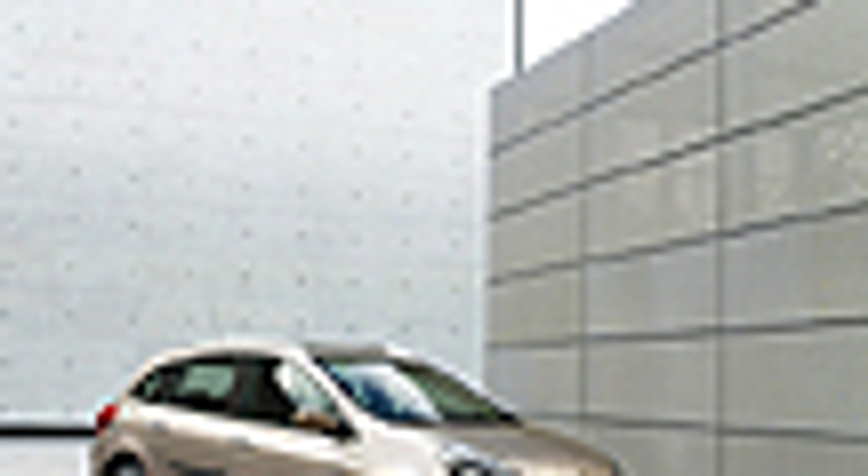 Renault Clio Kombi - Bardziej rodzinne