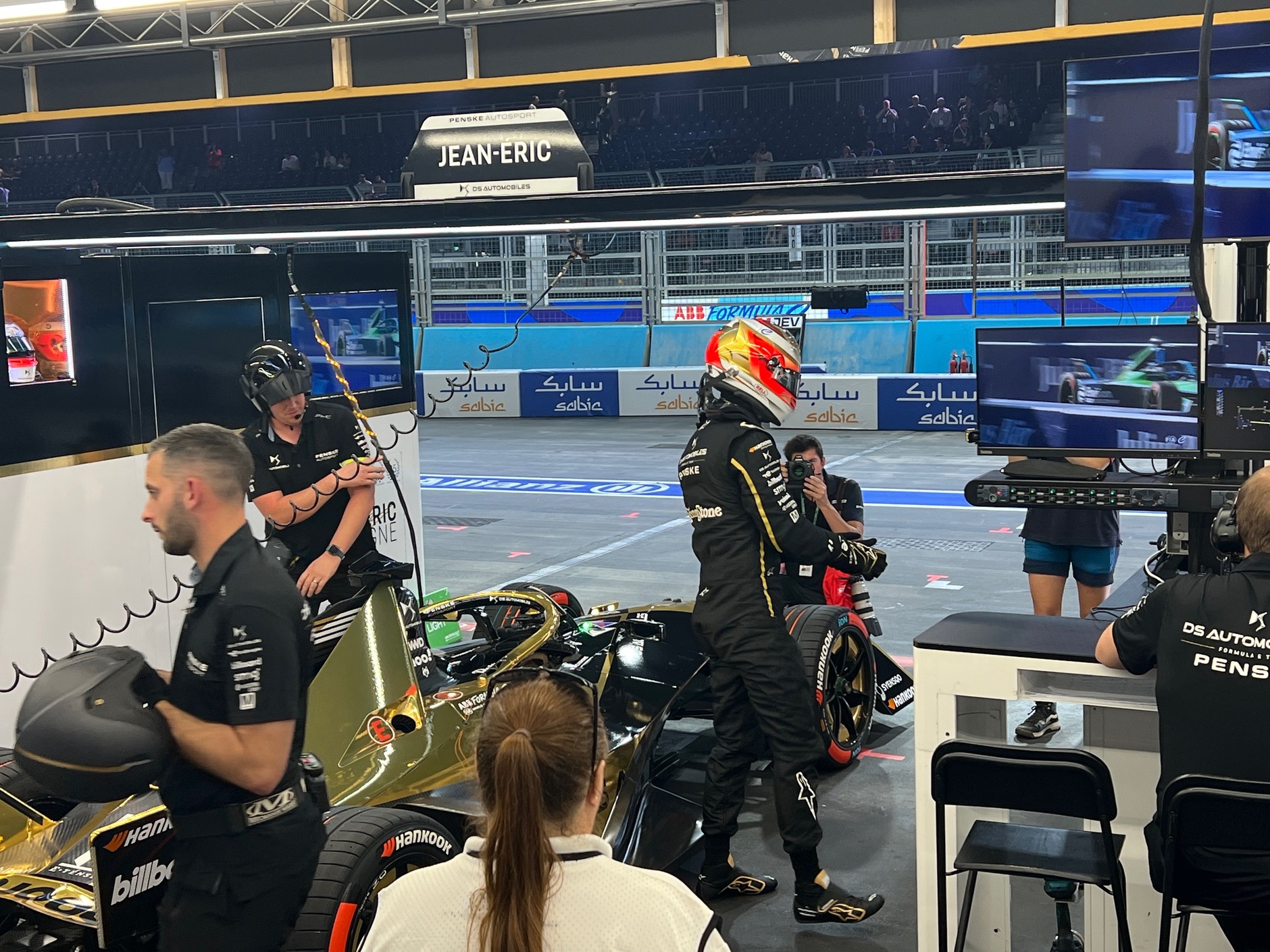 Wyścigi Formuły E na torze ExCel w Londynie