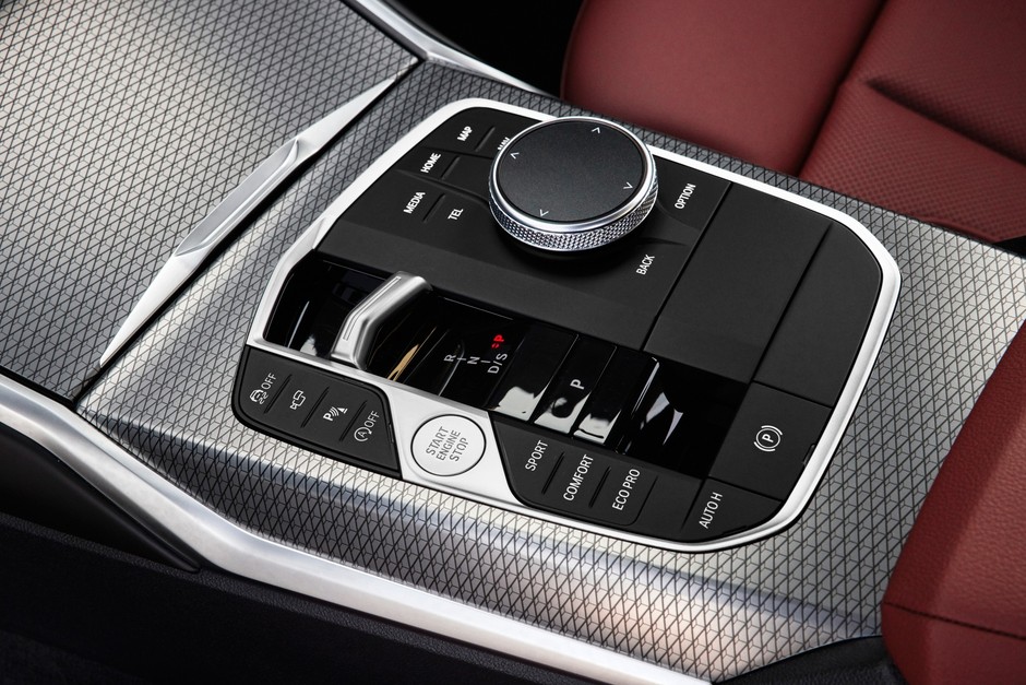BMW serii 3 po face liftingu (2022)