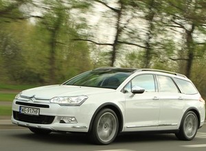 C5 Cross Tourer: Citroen na bezdroża?
