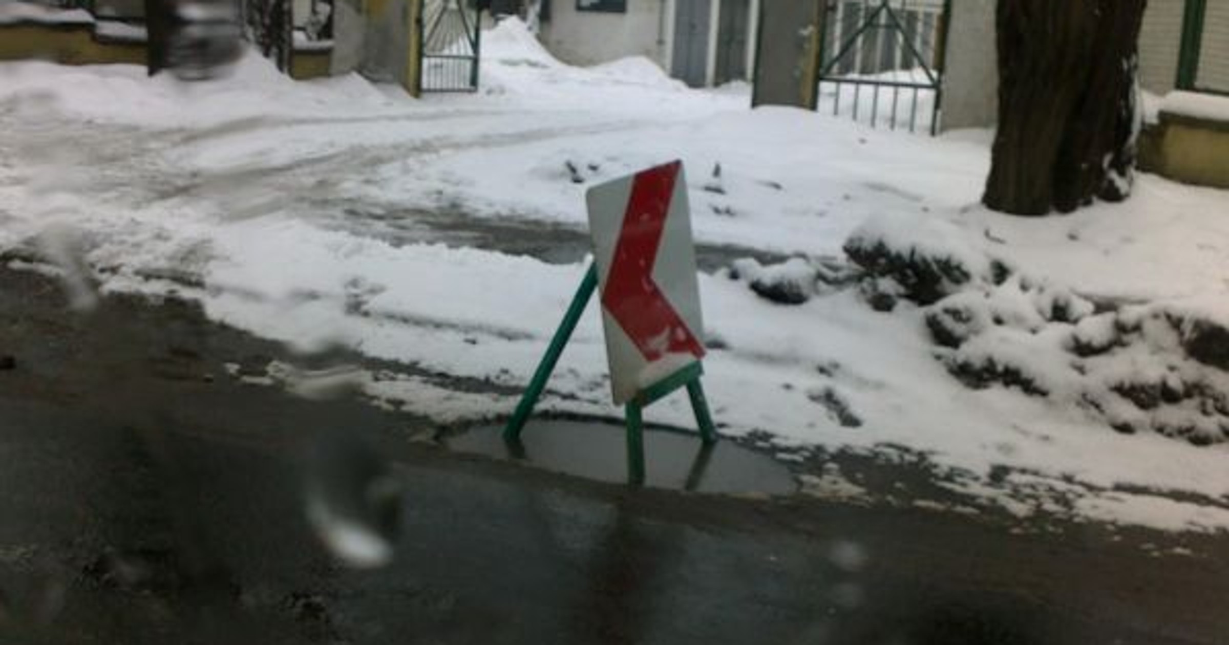 Dziura w drodze