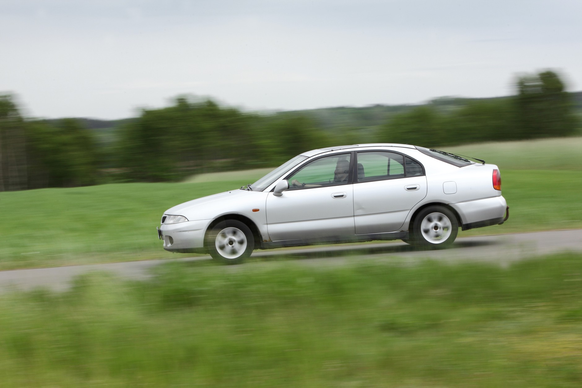Mitsubishi Carisma - przejechał 1 mln km