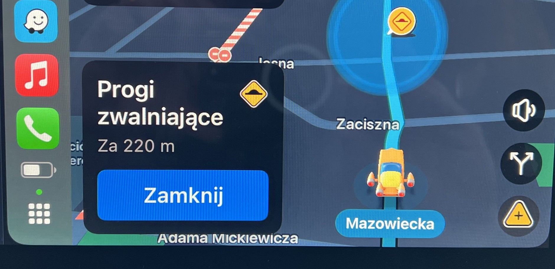 Nawigacja Waze w Apple CarPlay