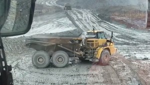 Drifting ciężarówką - to jest możliwe
