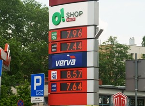 Kierowcy protestowali na stacji. Wybrali zły adres. Wyjaśniamy dlaczego