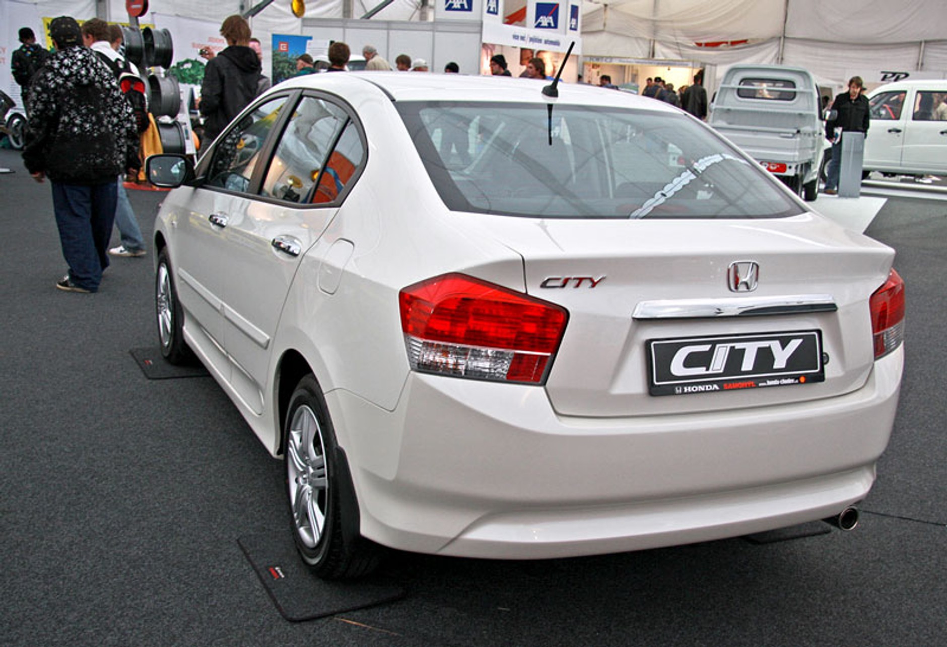 Autoshow Praha 2009: chińskie premiery (fotogaleria)