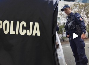 Nagranie z policyjnej kontroli wywołało burzę w sieci. "To jest kupione g**no" [WIDEO]
