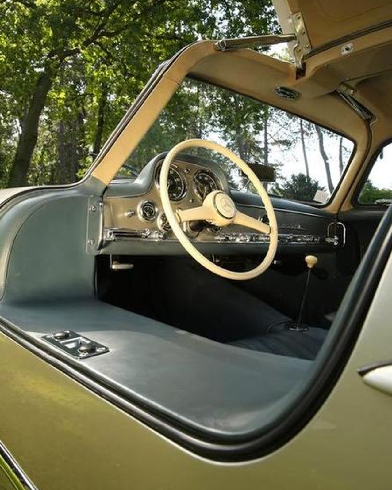 Mercedes 300 SL Gullwing