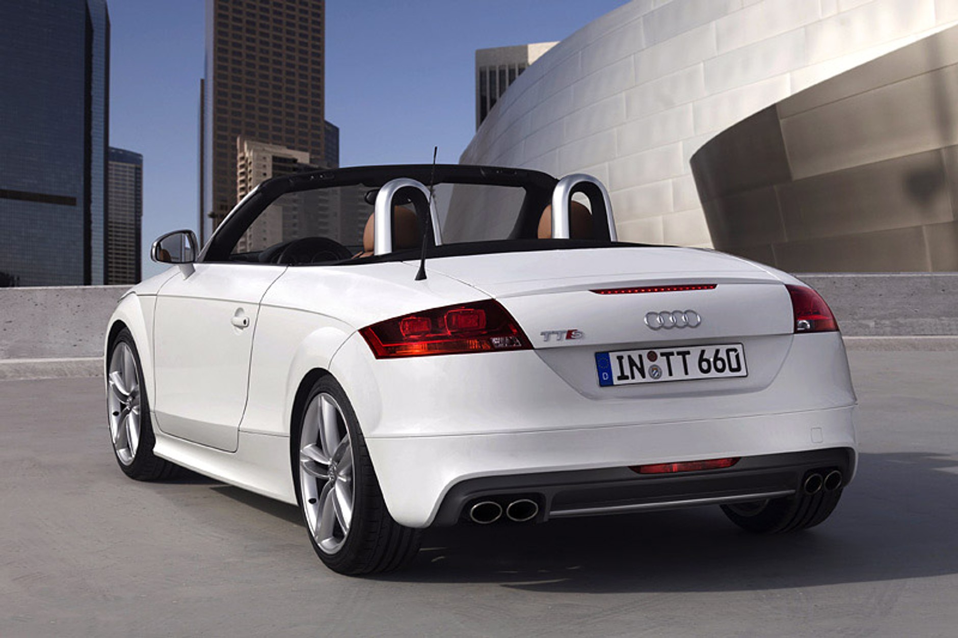 Audi TTS: 200 kW z 2,0 TFSI (oficjalne informacje)